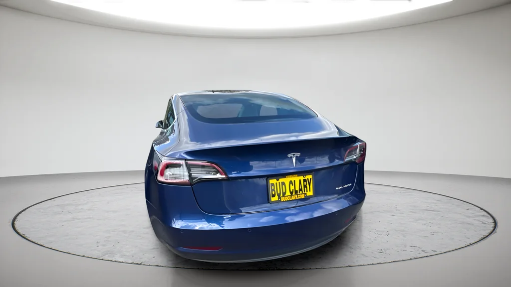 Used 2020 Blue Tesla Long Range image 6