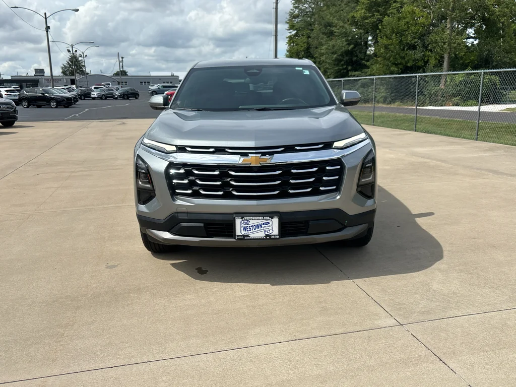 Used 2026 Sterling Gray Metallic Chevrolet AWD LT image 8