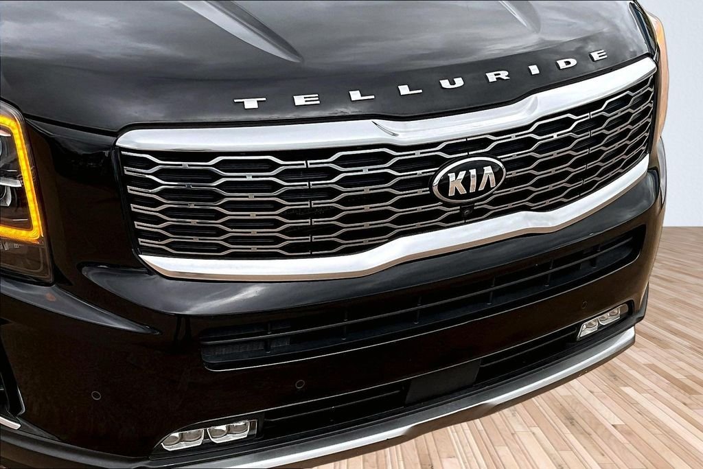 Used 2020 Black Kia SX image 27