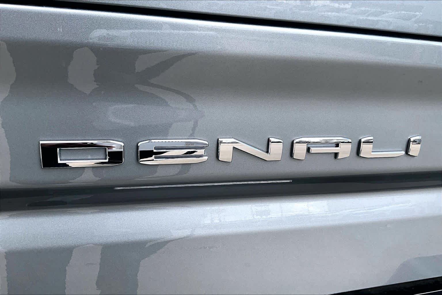 Used 2026 Sterling Metallic GMC Denali image 31