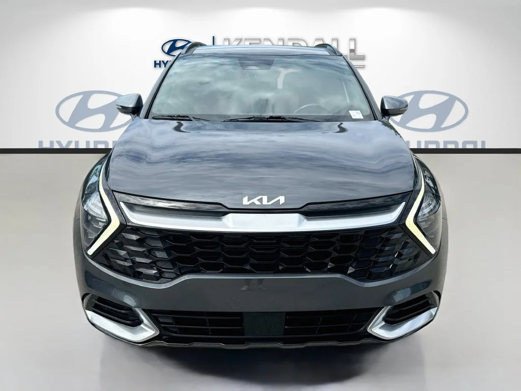 Used 2023 Gravity Gray Kia SX image 2