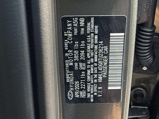 New 2026 Gray Hyundai SE image 30
