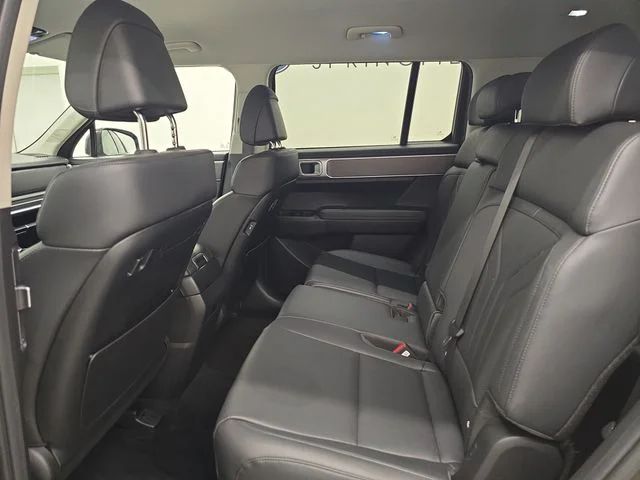 Used 2026 Green Hyundai SEL image 17