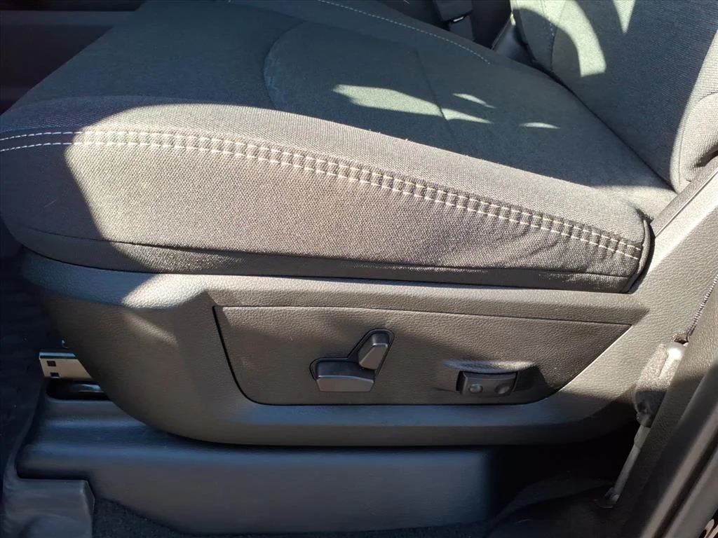 2025 RAM 2500 Big Horn - Photo 6
