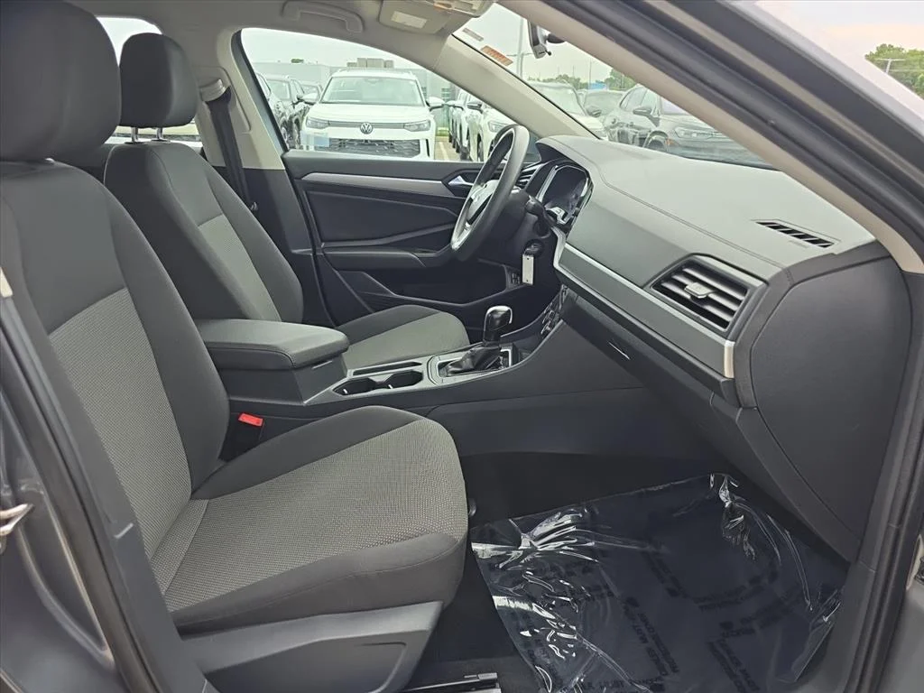 Used 2020 Platinum Gray Volkswagen S AUTO W/ULEV image 17