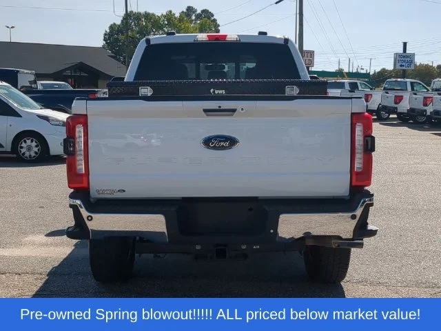 Used 2024 White Ford Lariat image 12