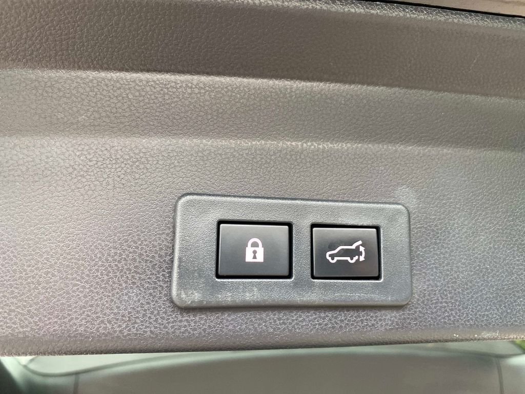 Used 2023 Black Subaru Onyx Edition image 8