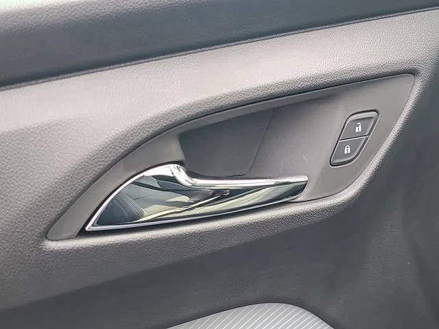 New 2027 Sterling Grey Metallic Chevrolet LT image 14