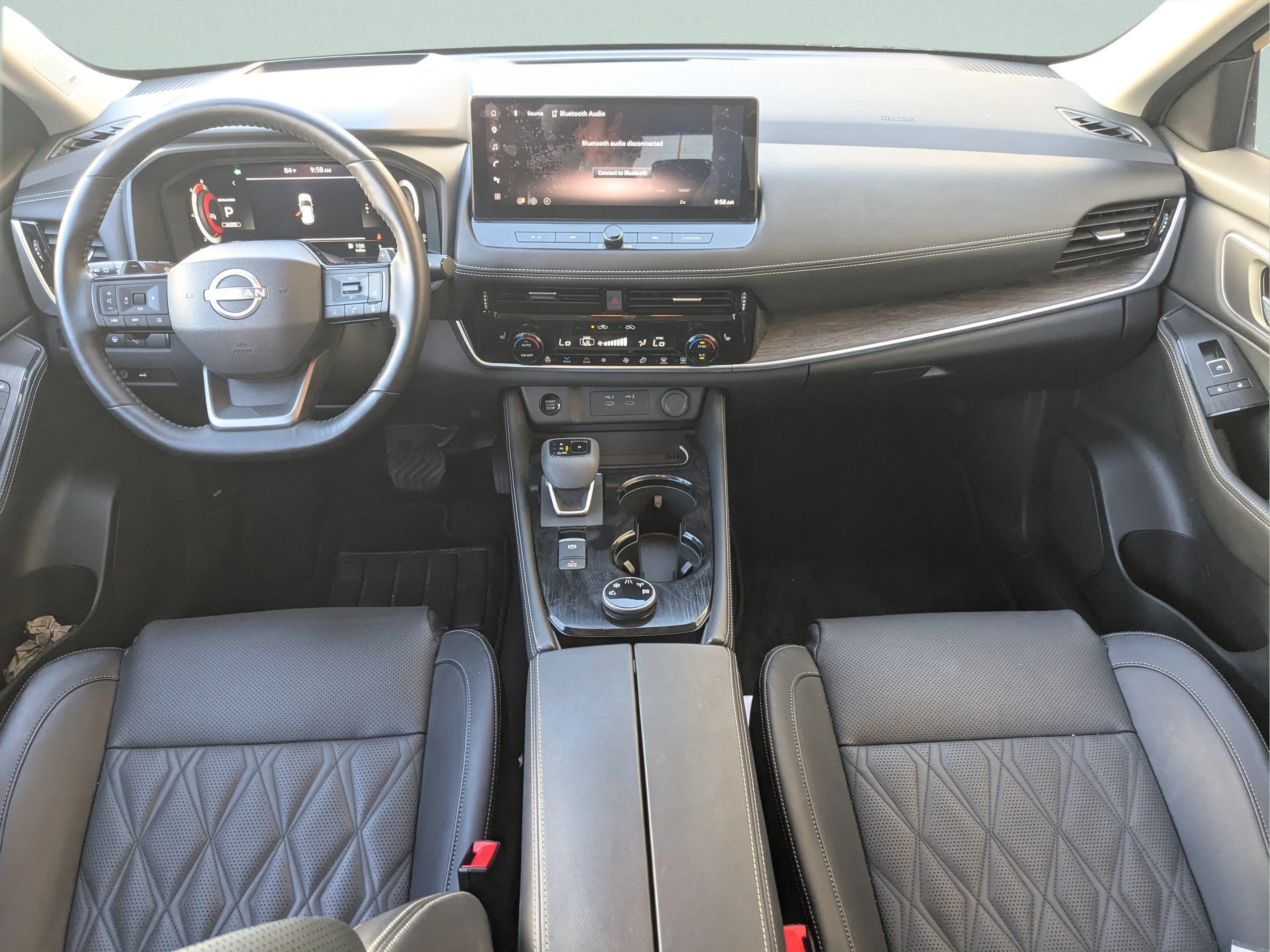 Used 2025 Super Black Nissan Platinum image 12