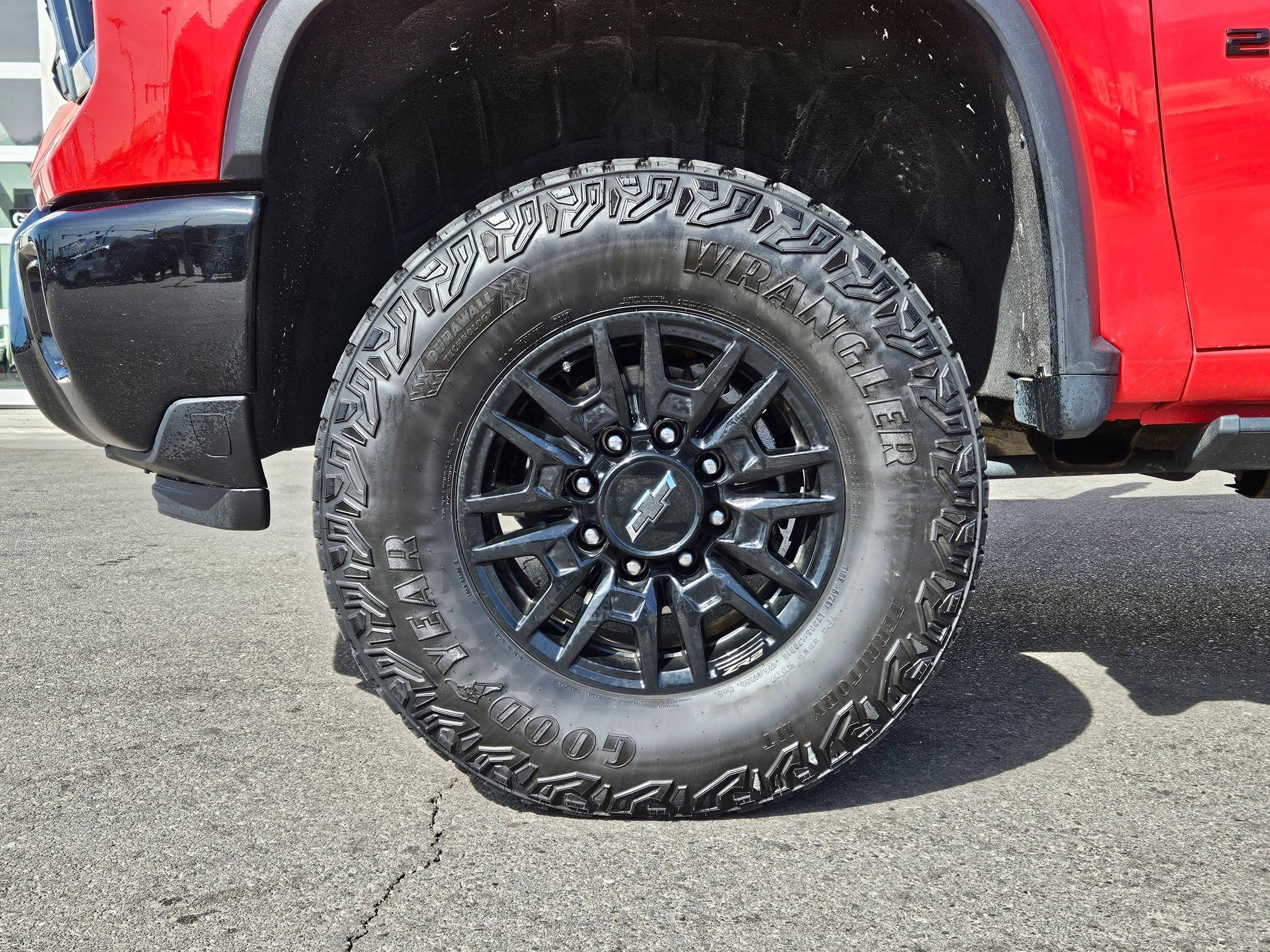 2024 Chevrolet Silverado 2500HD ZR2 - Photo 12