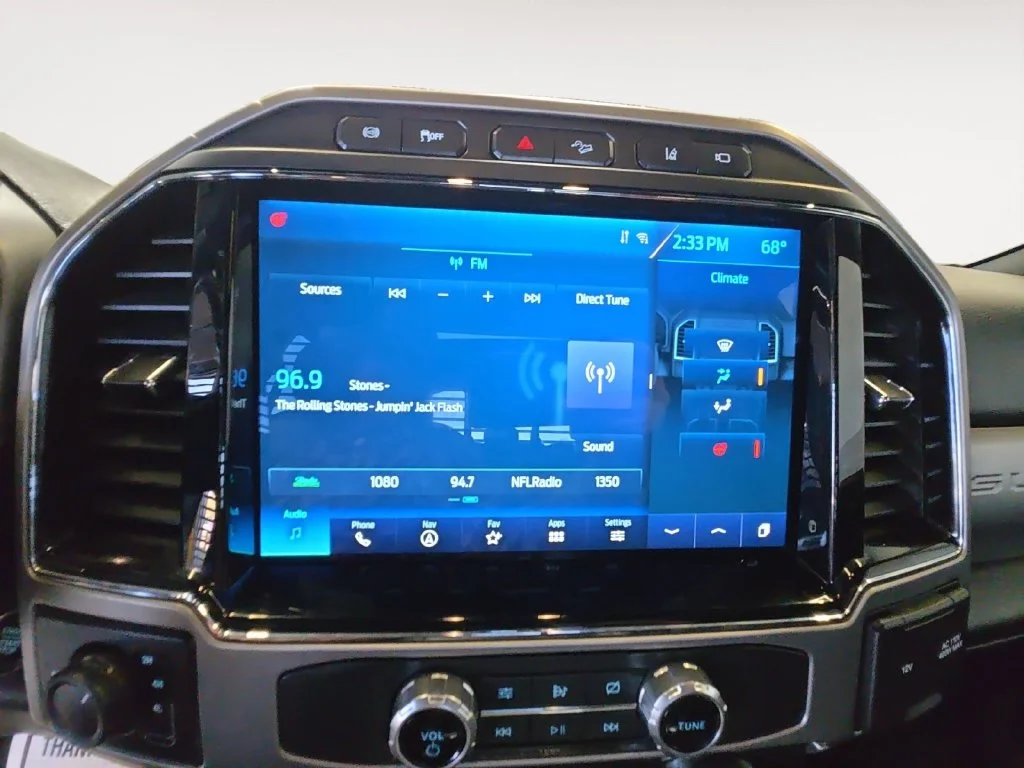 Used 2022 White Ford Platinum image 21