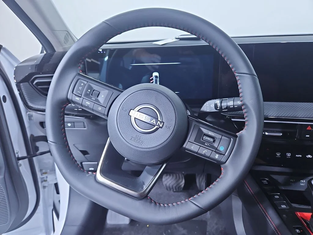 2025 Nissan Kicks SR AWD - Photo 14