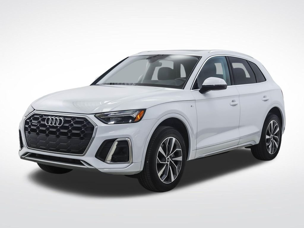 2023 Audi Q5 45 Premium's photo