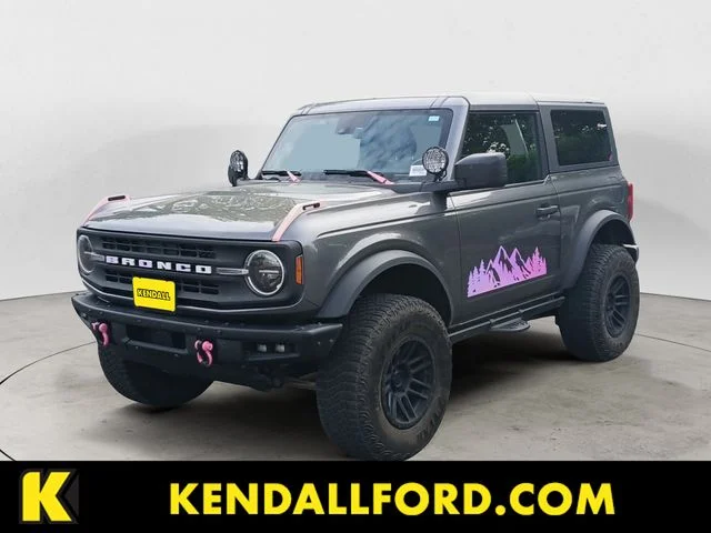 2022 Ford Bronco Black Diamond 4WD 2-door's photo