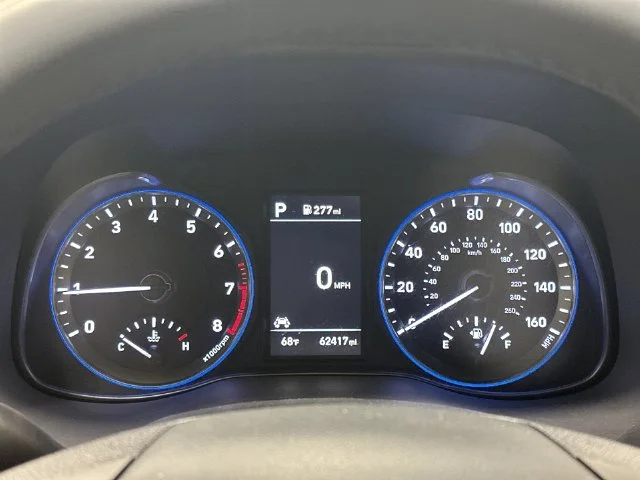 Used 2021 Silver Hyundai Limited image 21