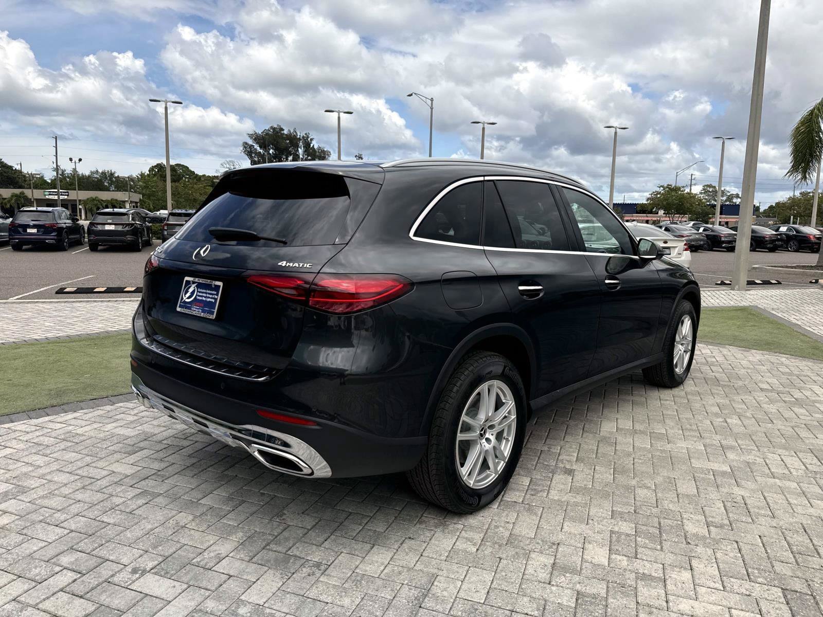 New 2026 Gray Metallic Mercedes-Benz 300 4MATIC® SUV image 5