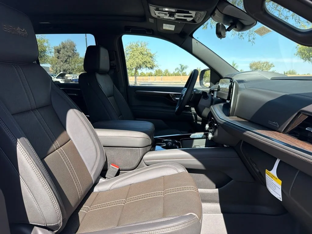 2026 Chevrolet Tahoe High Country - Photo 17