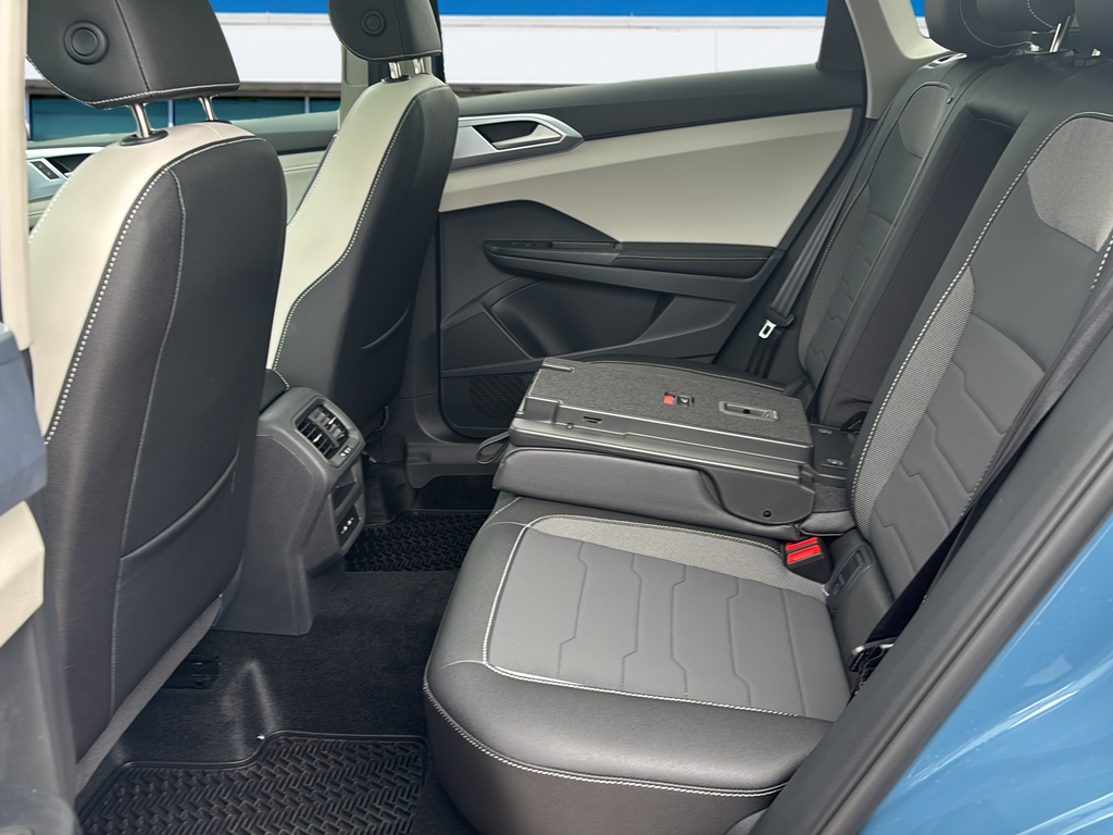 New 2026 Blue Volkswagen 1.5T SE image 15