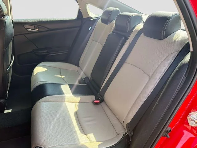 Certified Used 2018 Rallye Red Honda EX image 18
