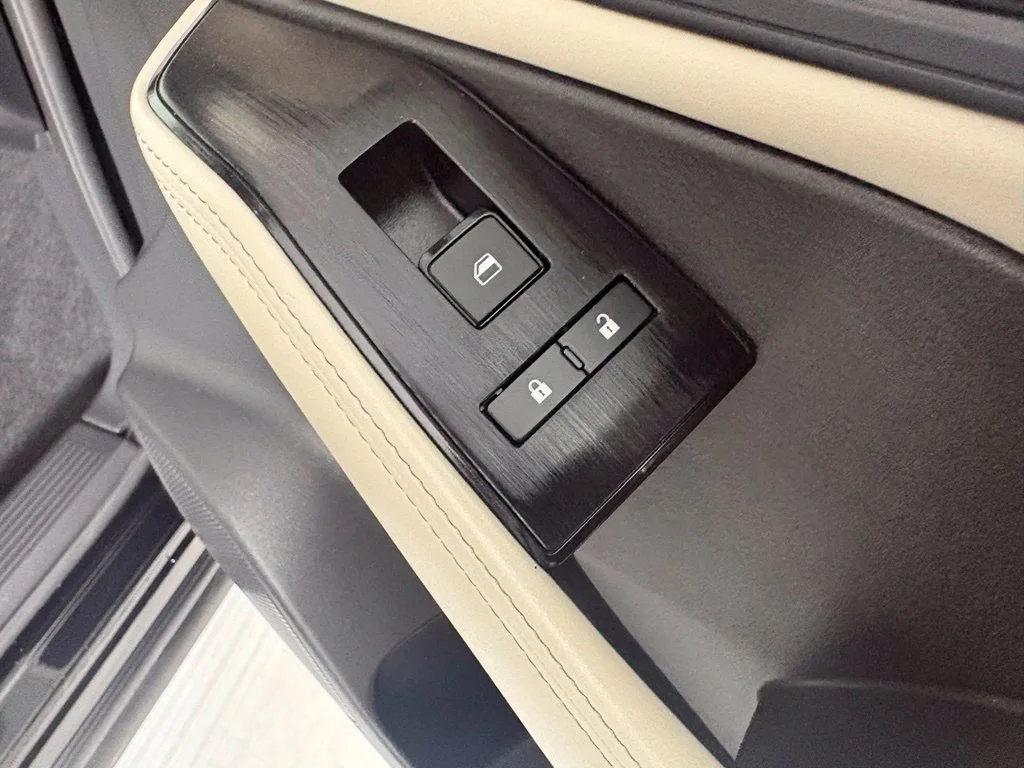 Used 2025 Black Nissan SV image 26
