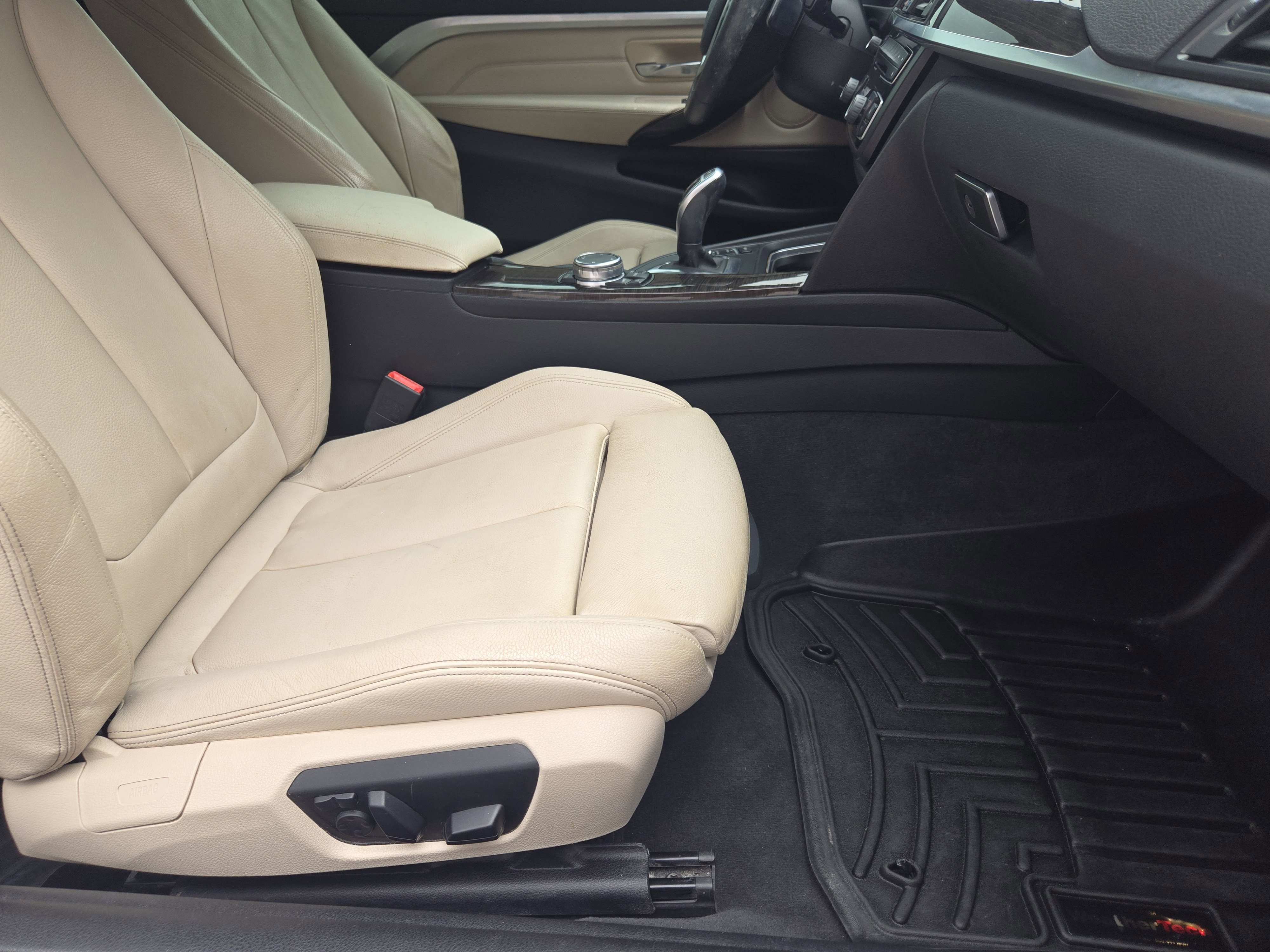 Used 2015 White BMW 428i xDrive image 16