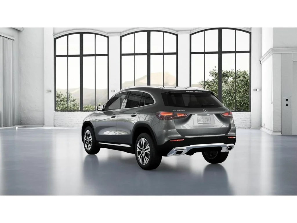 New 2026 Gray Mercedes-Benz GLA 250 image 28