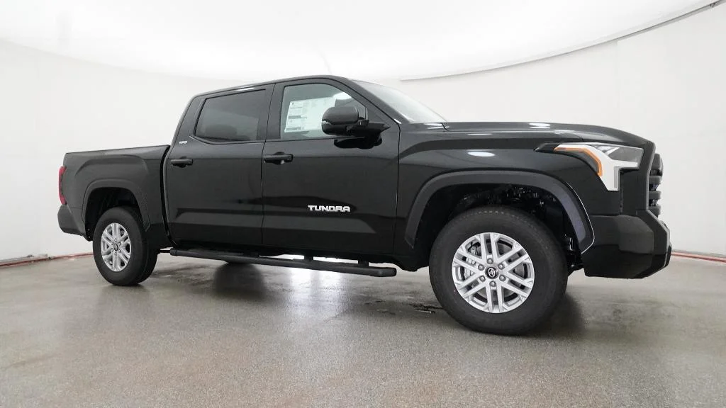 New 2026 Midnight Black Metallic Toyota SR5 image 58