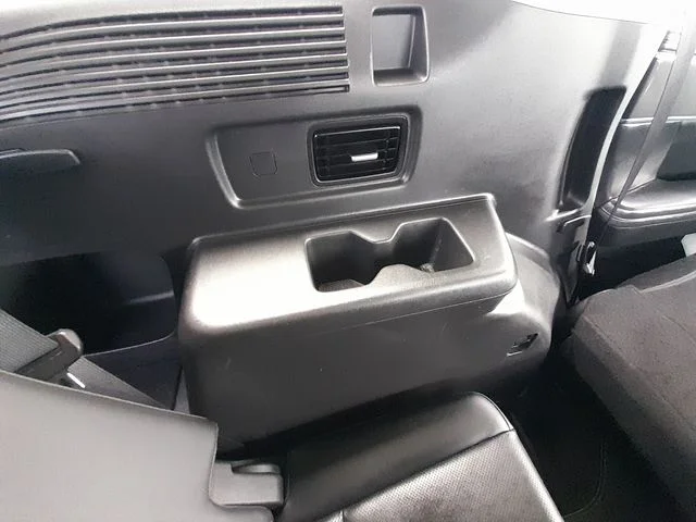Used 2024 Green Hyundai SEL image 47