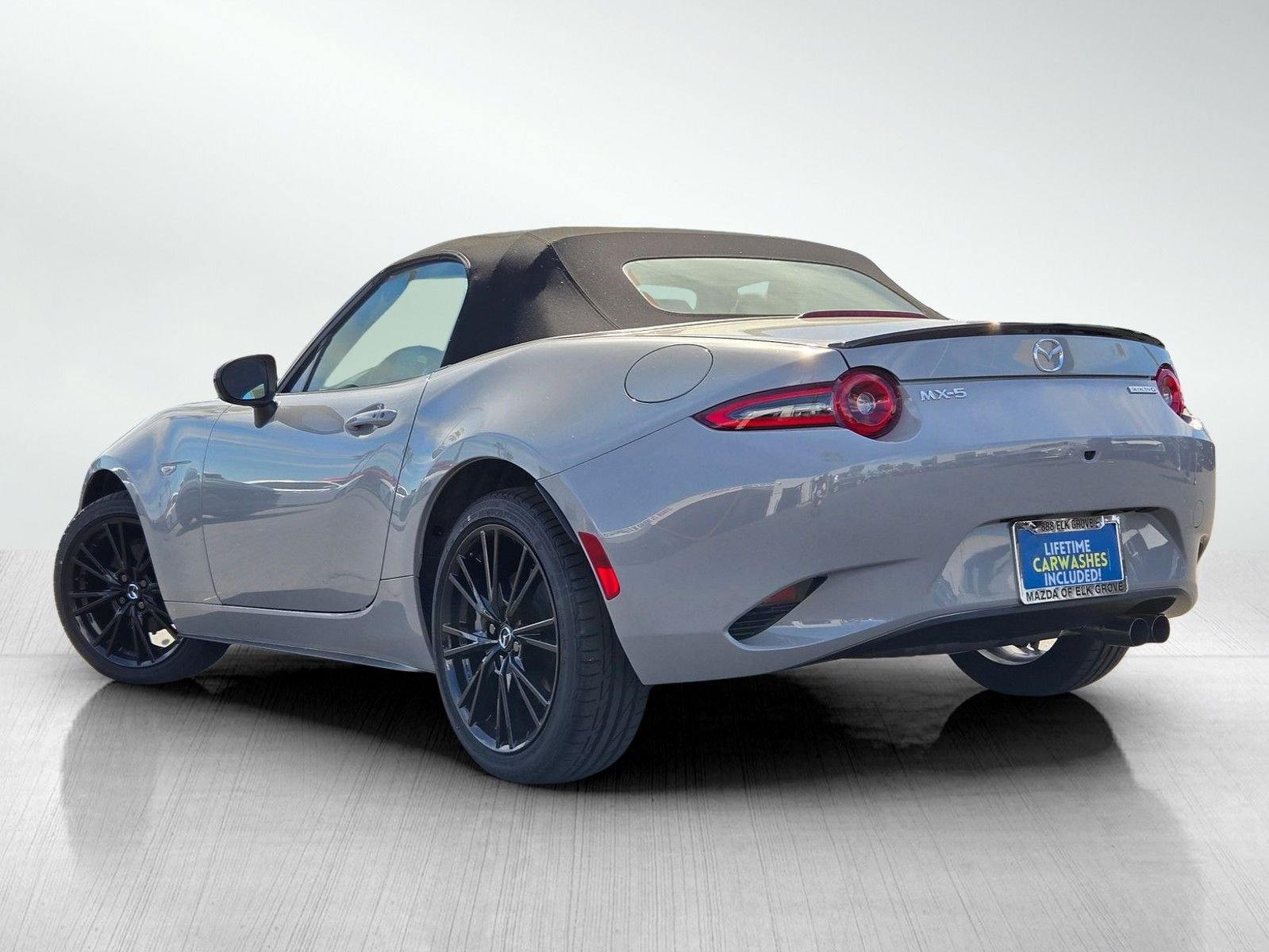 2025 Mazda MX-5 Miata Club - Photo 6