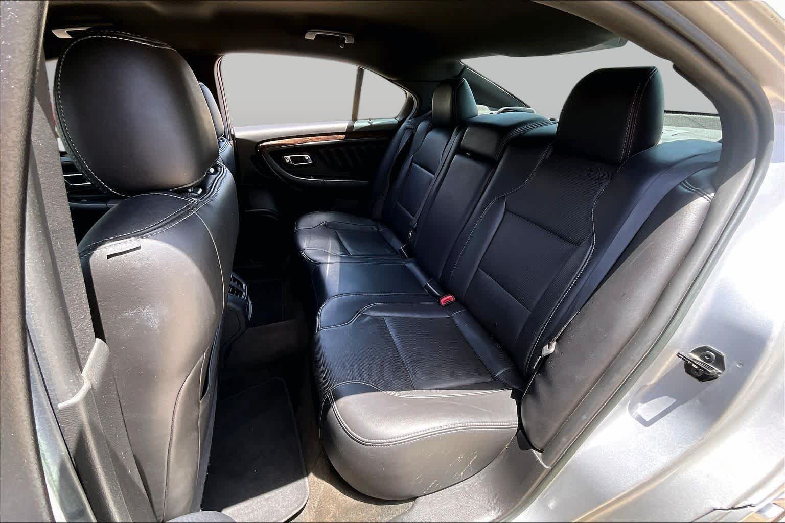 Used 2013 Ingot Silver Metallic Ford Limited image 18