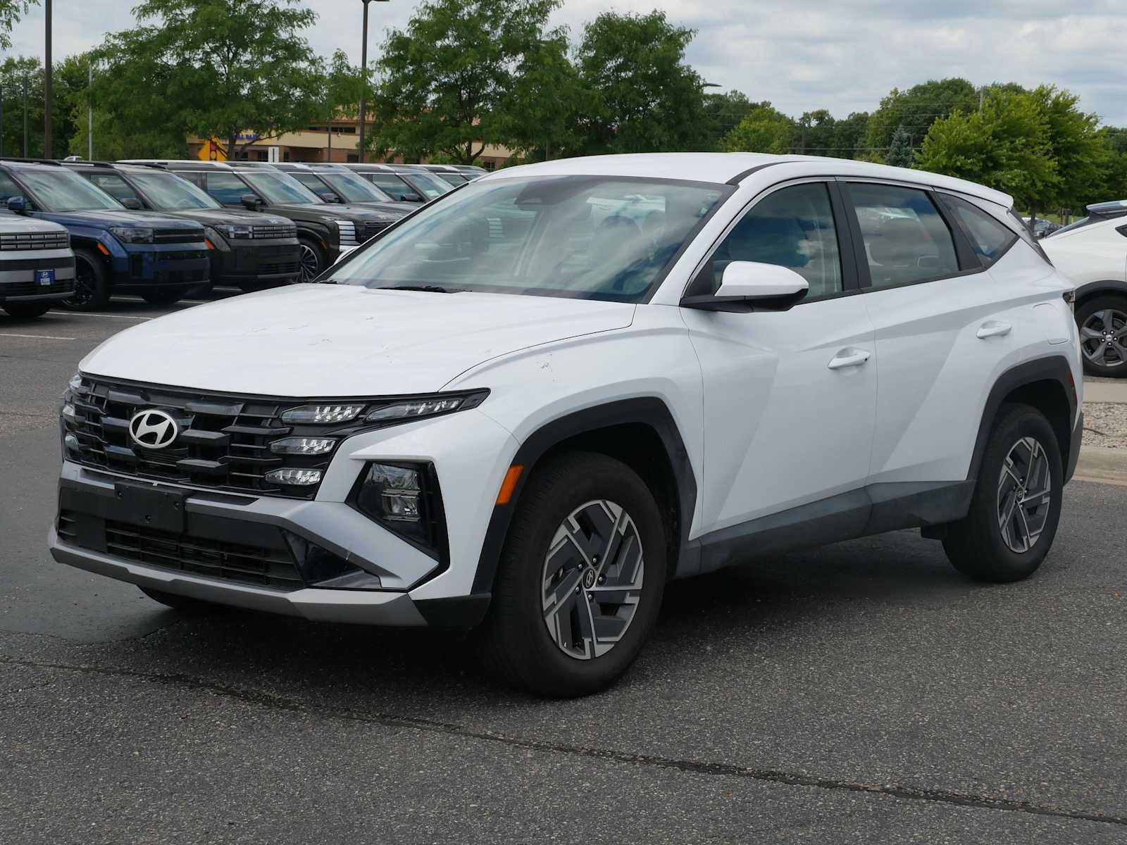 Certified 2026 Hyundai Tucson Blue SE with VIN KM8JADD14TU409090 for sale in Mankato, Minnesota