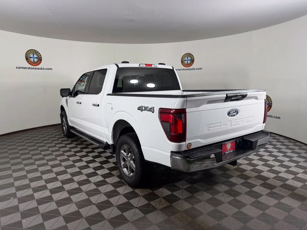 Used 2024 White Ford XLT image 23