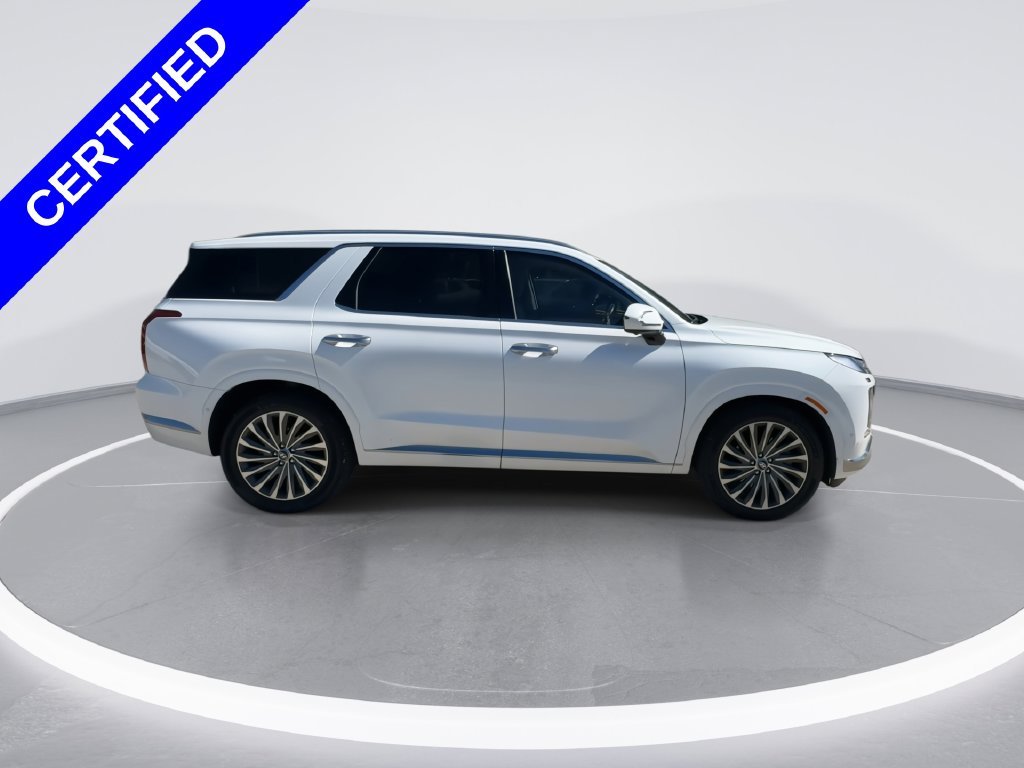 Used 2024 White Hyundai Calligraphy image 9