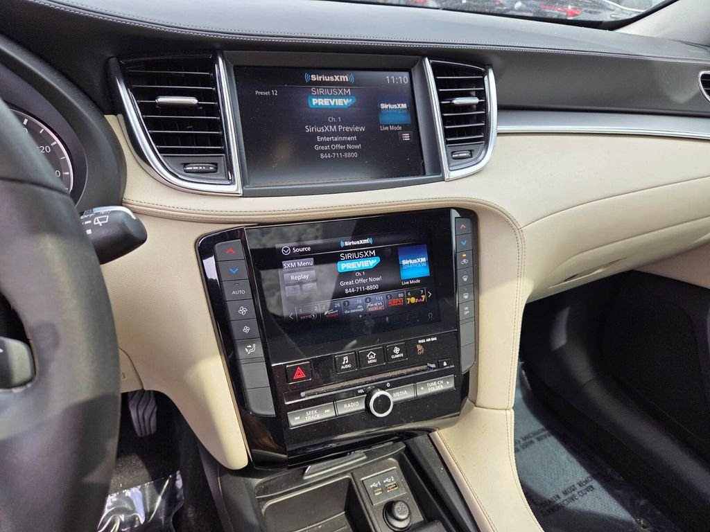Used 2020 Blue INFINITI LUXE image 24