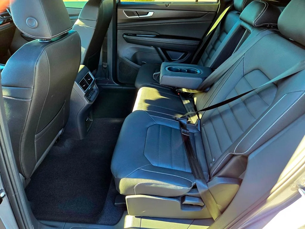 New 2026 Silver Volkswagen 2.0T SEL R-Line Black image 7