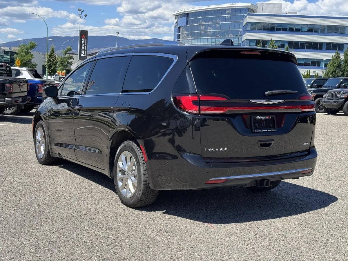 Used 2021 Black Chrysler Touring-L Plus image 9