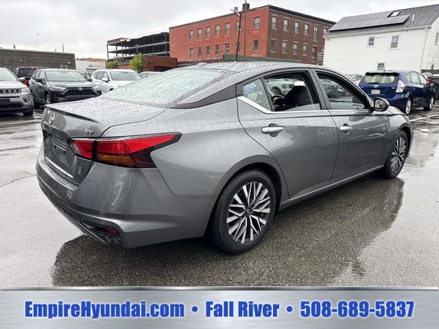 2023 Nissan Altima SV - Photo 8
