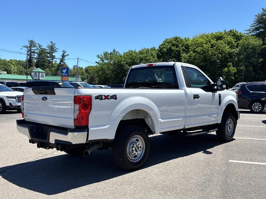 Used 2022 White Ford XL image 7