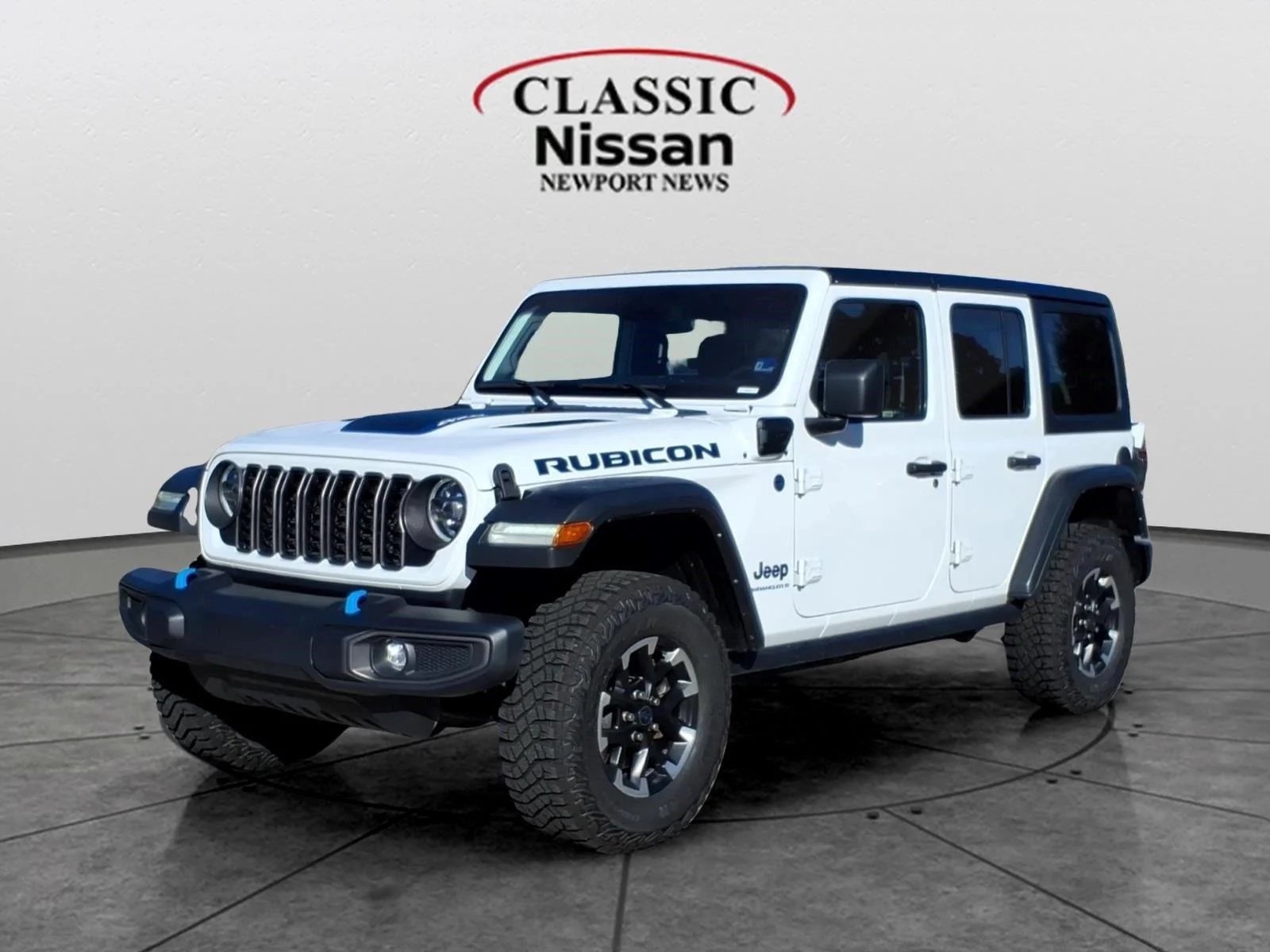 Used 2024 Bright White Clearcoat Jeep Rubicon image 1