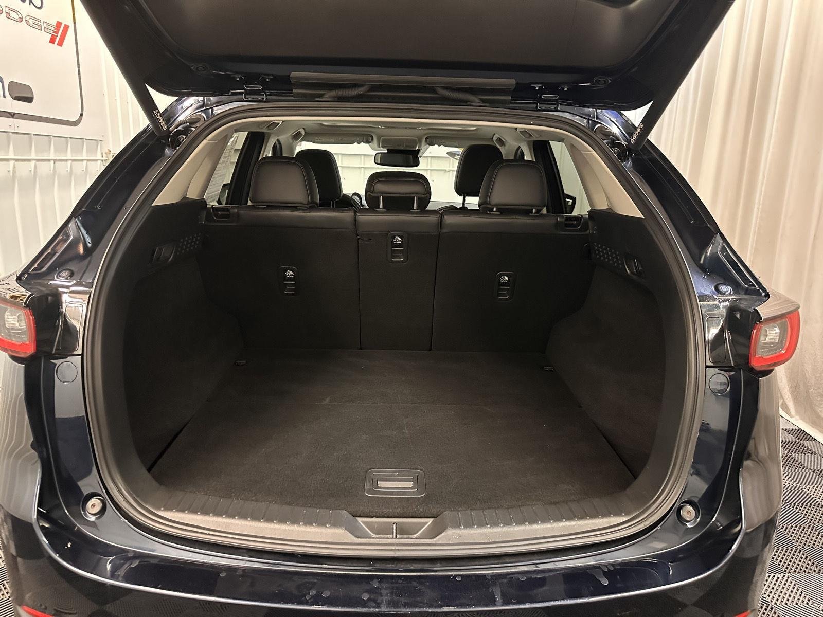 Used 2022 Deep Crystal Blue Mica Mazda 2.5 S Premium Package image 33