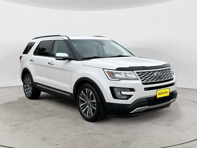Used 2017 White Ford Platinum image 7