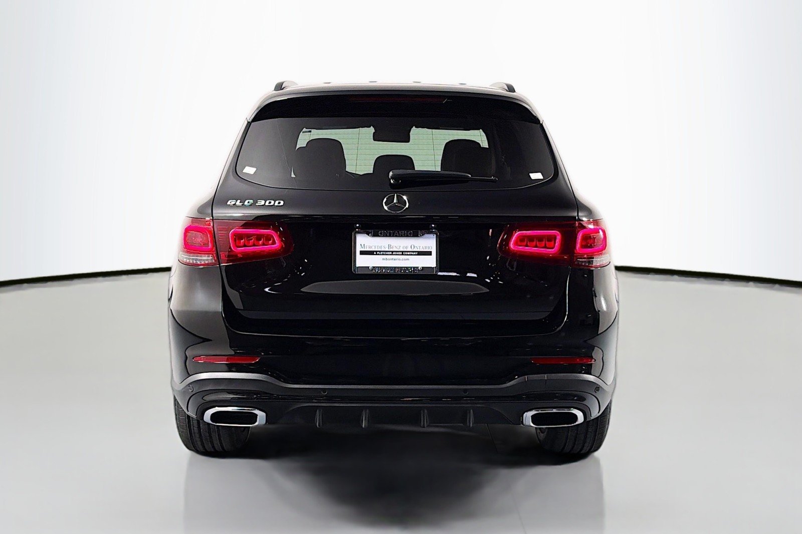 Used 2022 Black Mercedes-Benz 300 image 4