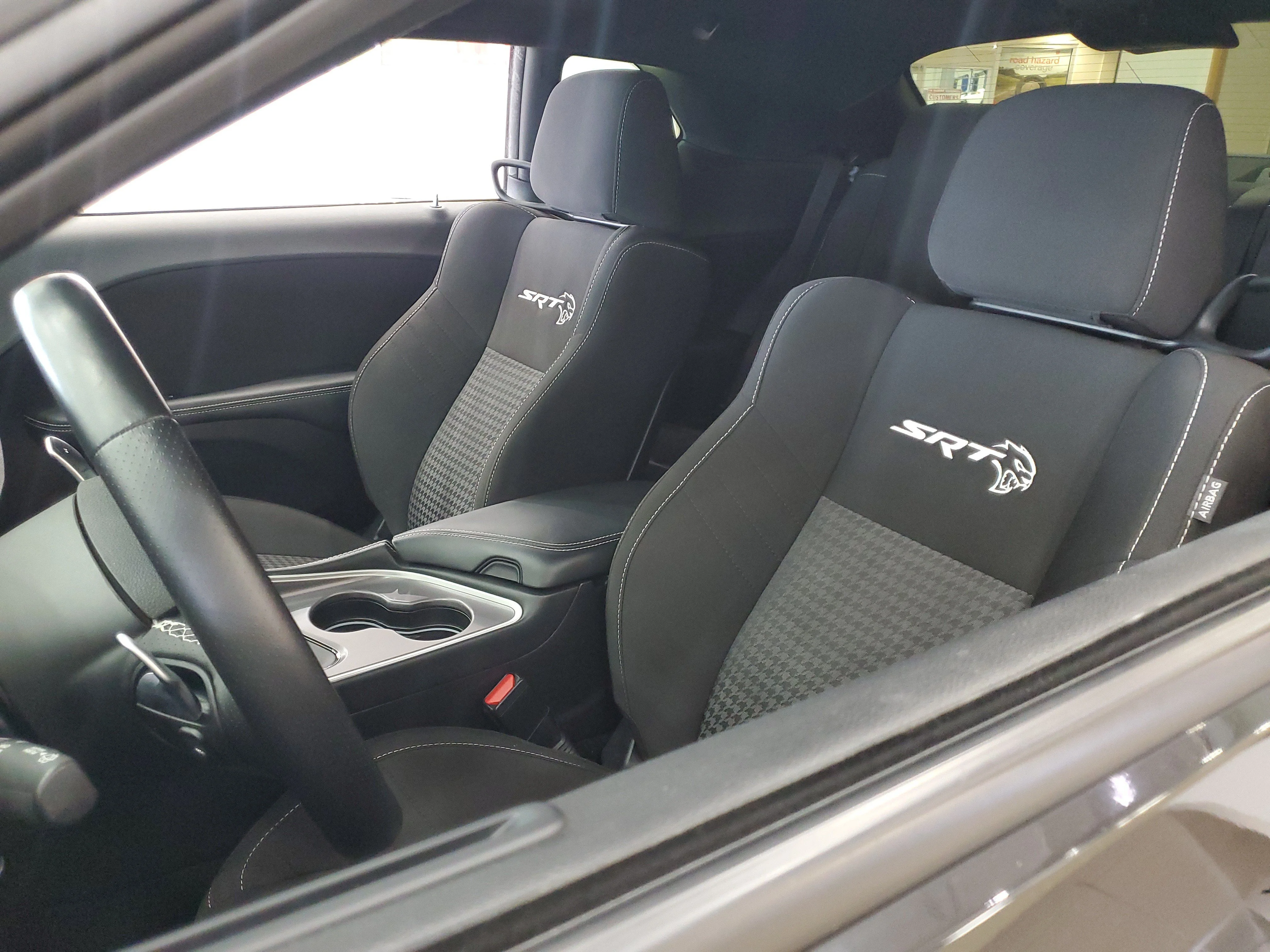 Used 2022 Pitch Black Clearcoat Dodge SRT Hellcat image 30