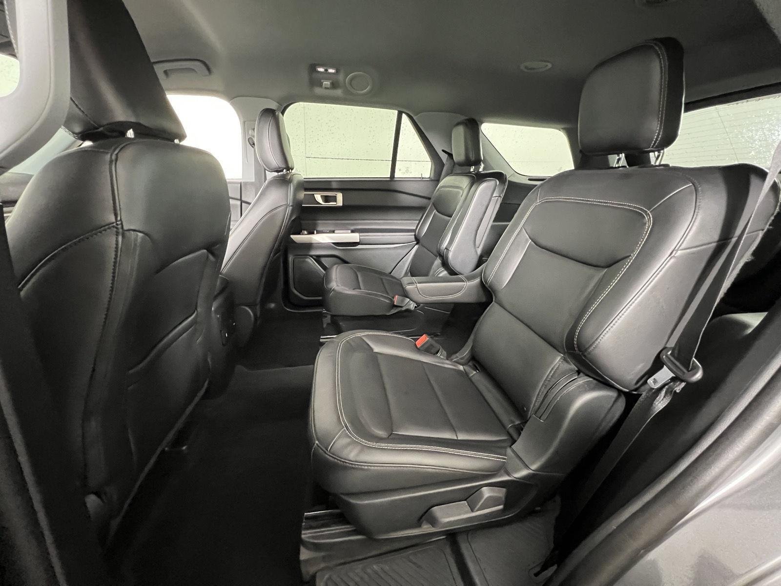 Used 2023 Gray Metallic Ford XLT image 19