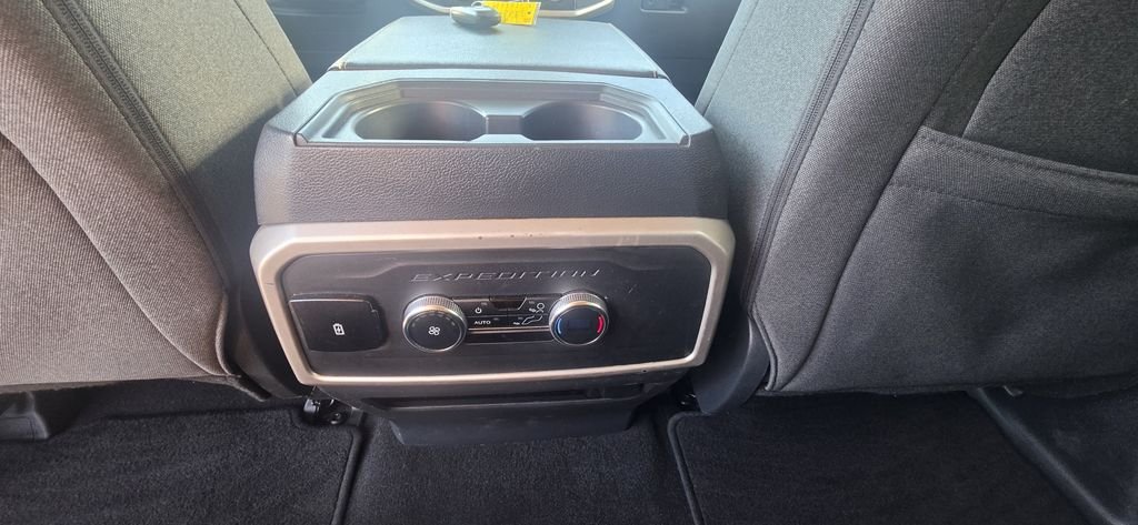 Used 2024 Gray Metallic Ford XLT image 31