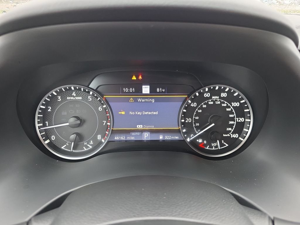 Used 2023 White Nissan Platinum image 44