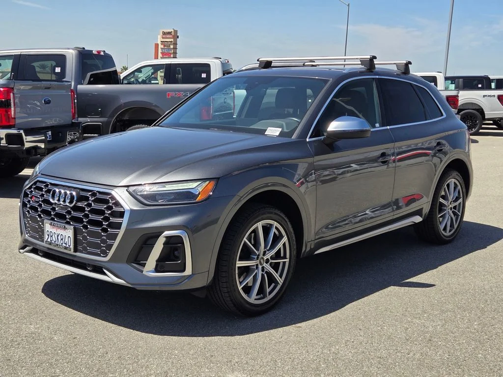 Used 2022 Daytona Gray Pearl Effect Audi Premium Plus image 3