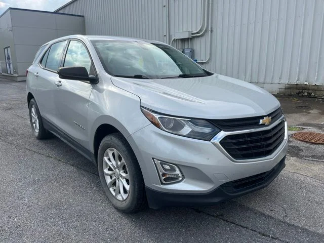 Used 2018 Silver Ice Metallic Chevrolet LS image 3
