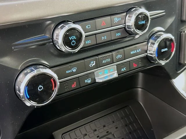 New 2026 Avalanche Ford XLT image 16