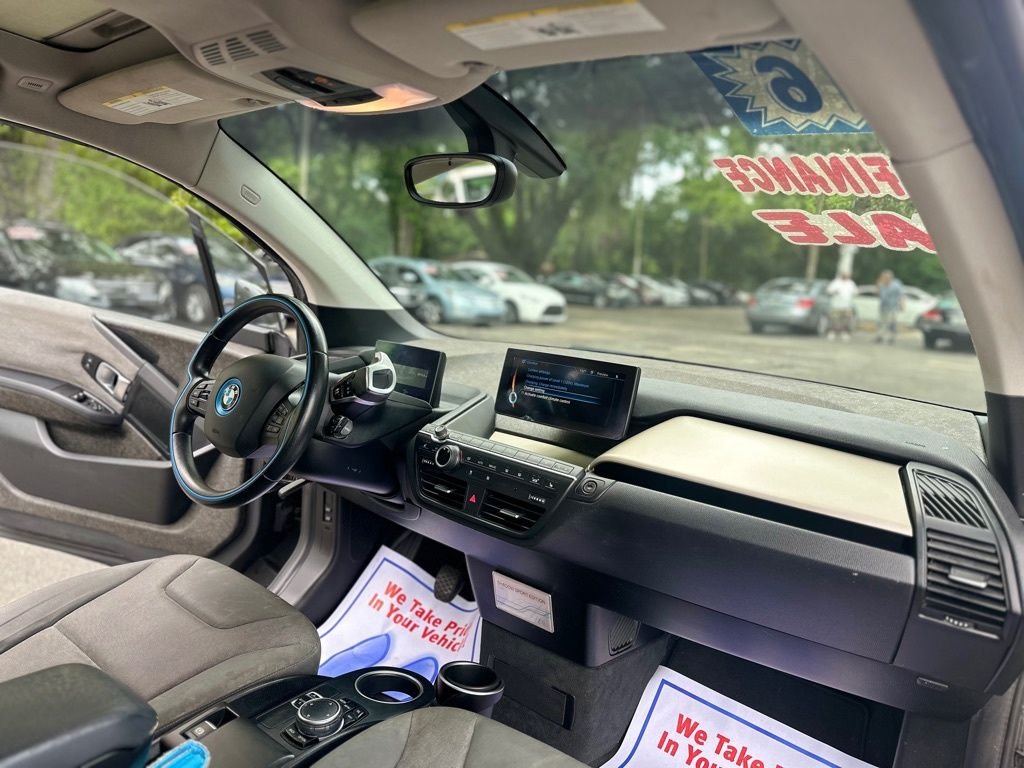 2016 BMW i3 - Photo 14